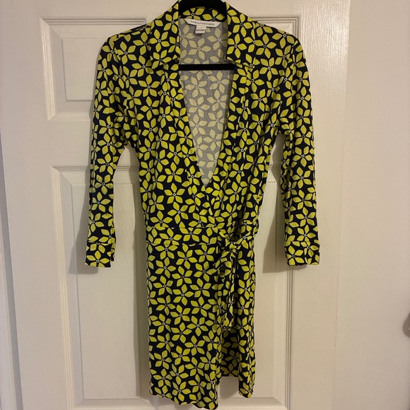 Diane von Furstenberg • Skort Romper - Picture 1 of 7